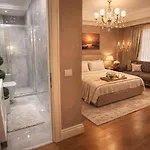 Valide I Hotel *